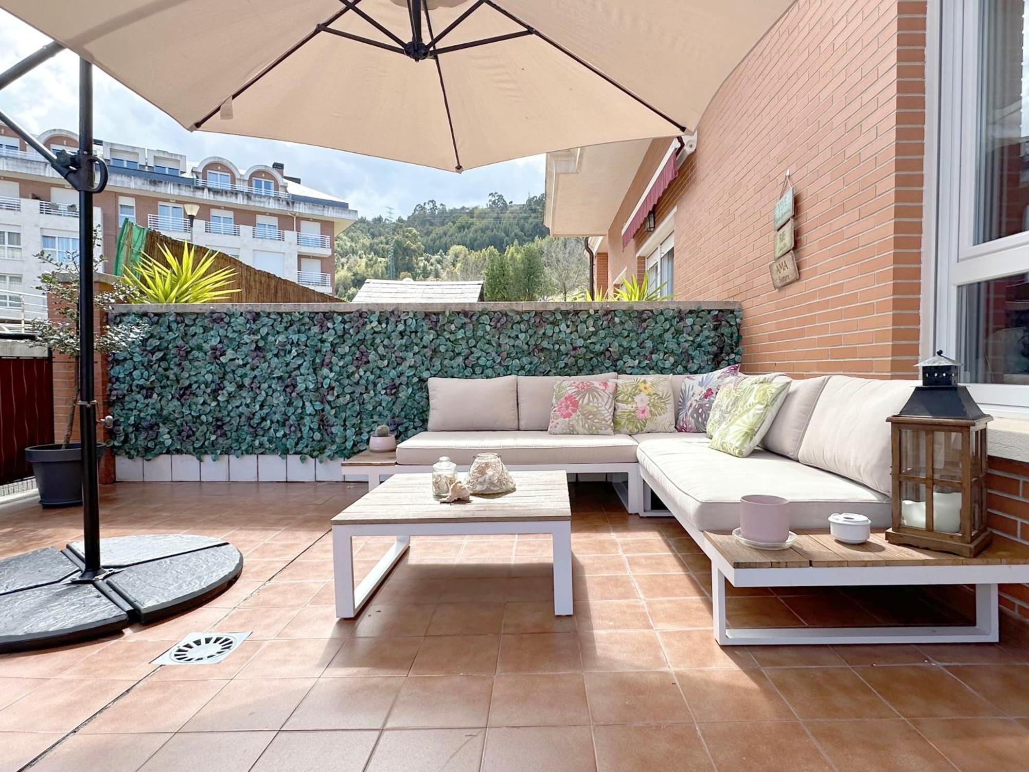Apartamento Con Gran Terraza En El Centro Apartment Кастро-Урдиалес Екстериор снимка