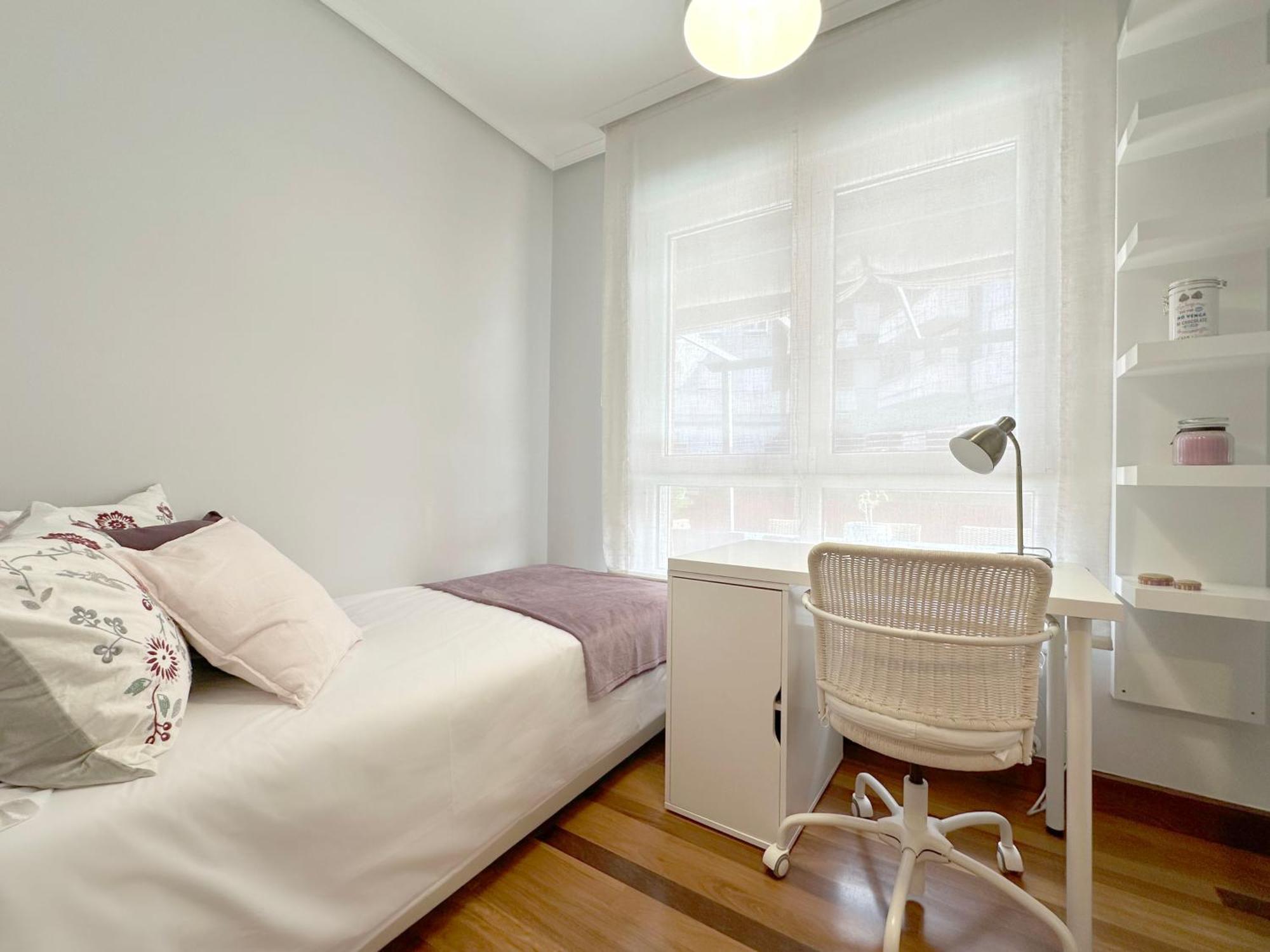 Apartamento Con Gran Terraza En El Centro Apartment Кастро-Урдиалес Екстериор снимка